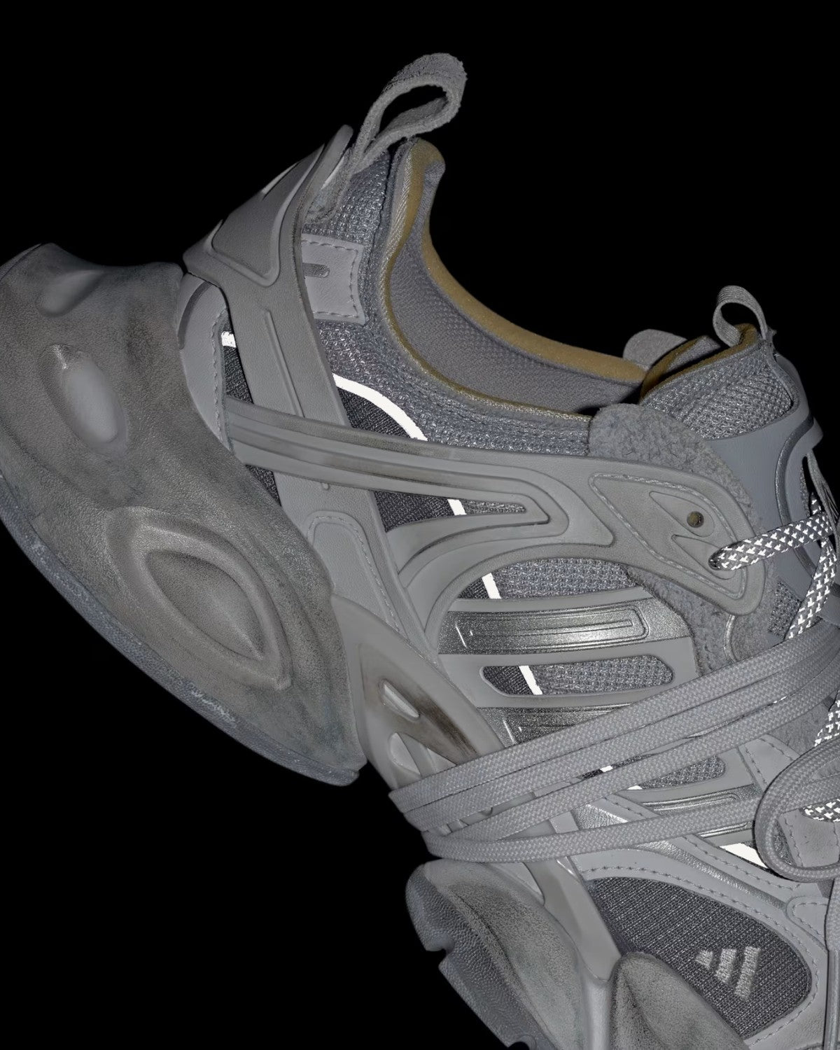 XLG Runner Gray — Adidas — Vault